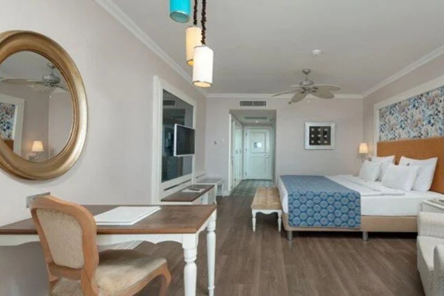 Rubi Platinum Spa Resort & Suites