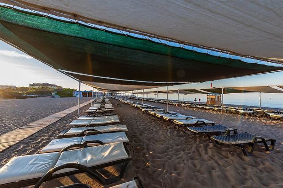 Aska Side Grand Prestige Hotel