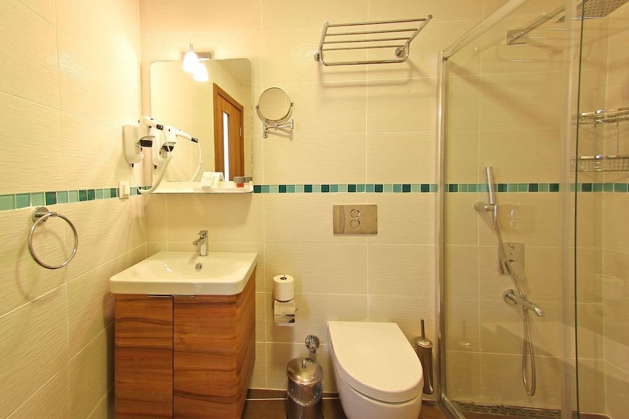 Big Poseidon Boutique Hotel & Yacht Club