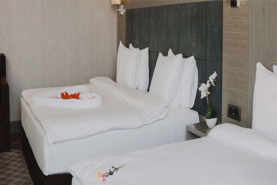 Hilly Hotel