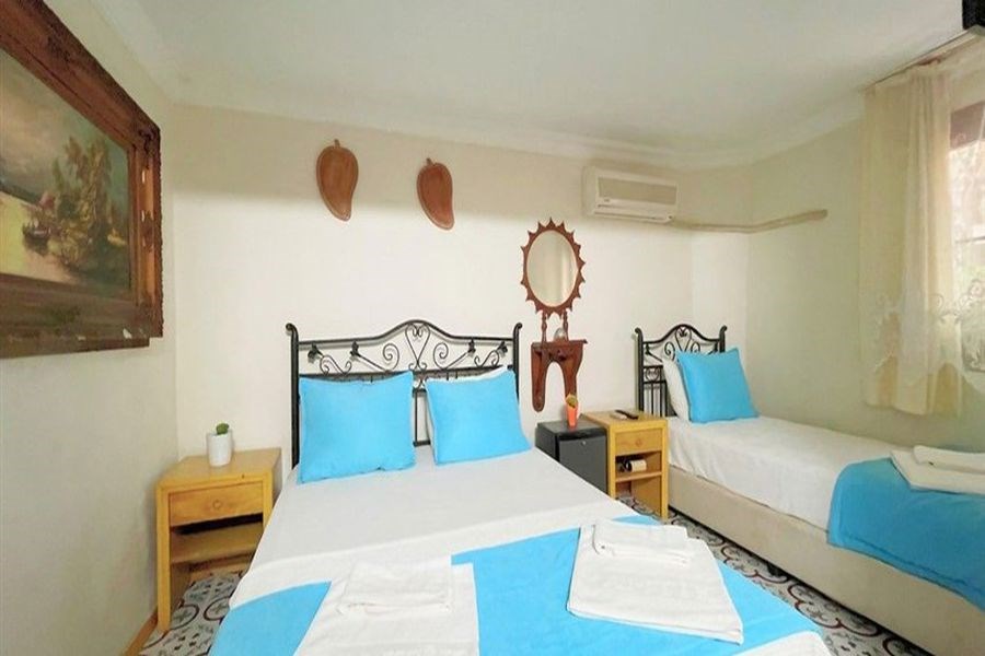 Antik Motel Alaçatı
