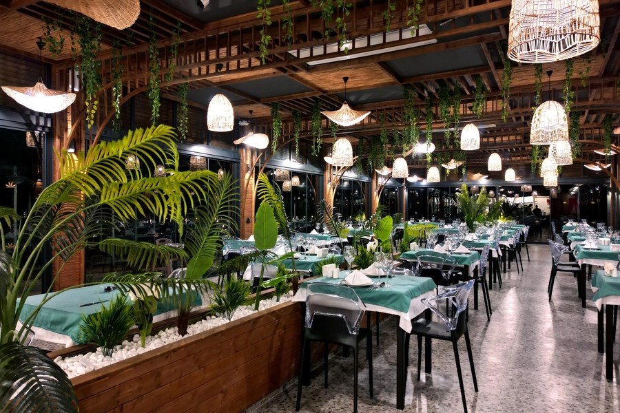 A LA CARTE RESTAURANT 