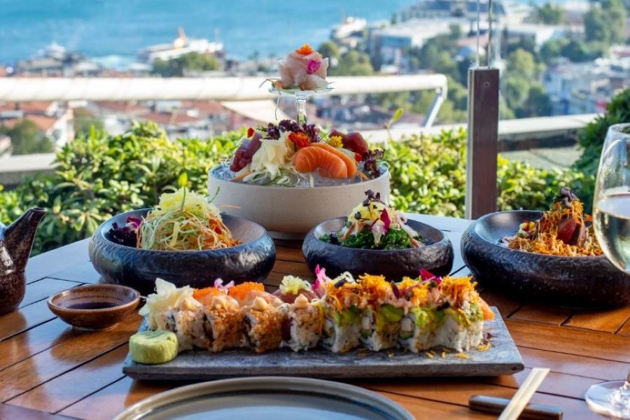 Summit Bar & Teras
