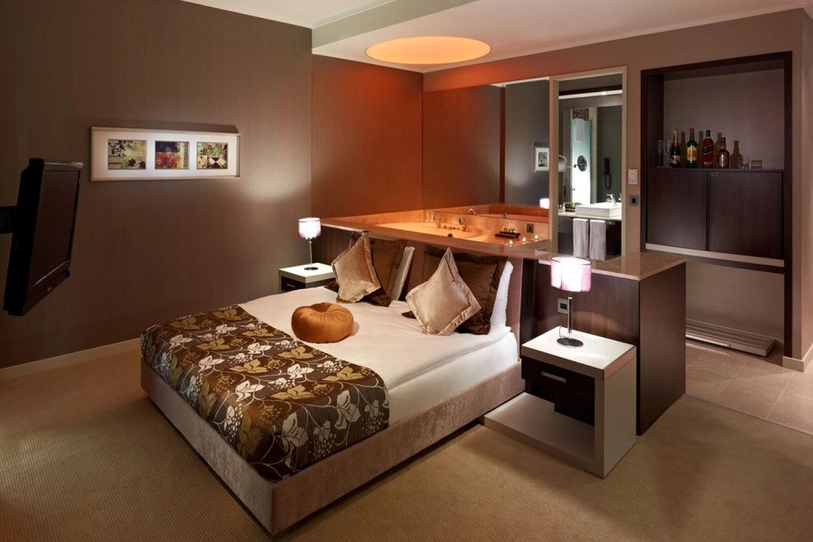 Cratos Premium Hotel & Casino & Port & Spa