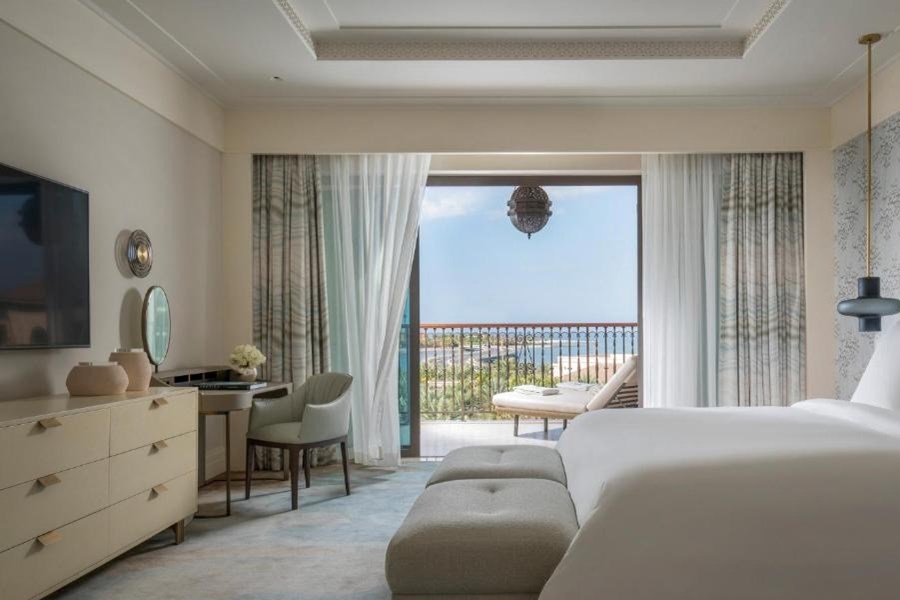 Four Seasons Resort Dubai at Jumeirah Beach