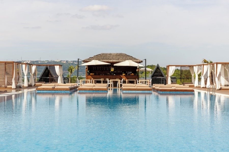 Oda Servisi & Pool Bar