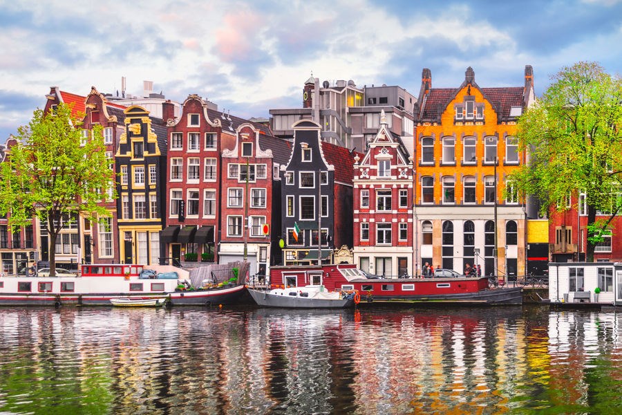 Amsterdam Turu Pegasus Havayolları ile 3 Gece (AMS-AMS) FL001