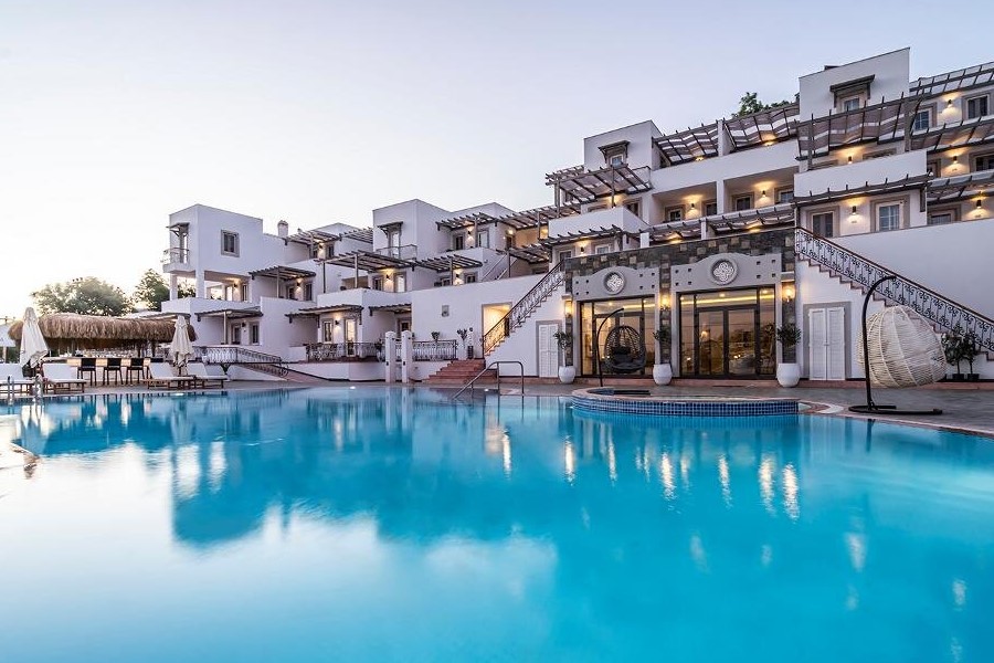 Elementa Boutique Hotel