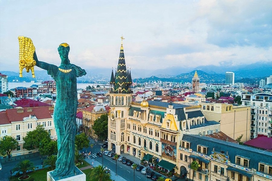 Karadeniz Yaylalar Ve Batum Turu 5 Gece Otel Konaklamalı Alanya Antalya Konya Çıkışlı Ramazan Bayramı Özel