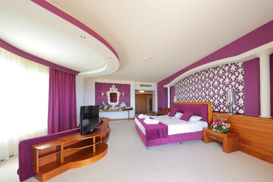 Sueno Hotels Beach Side