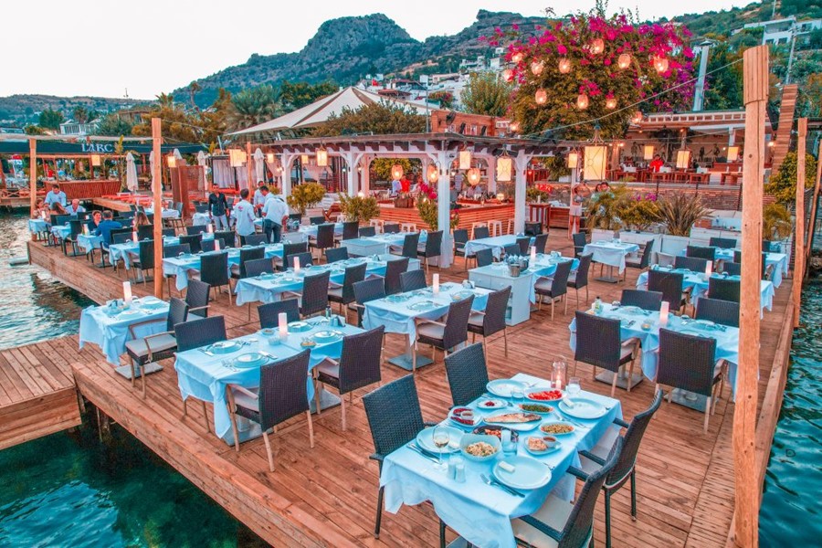 Mavi Suite Restaurant