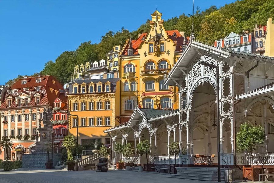 Orta Avrupa Turu AJet Havayolları ile Sabiha Gökçen Hareketli 2025