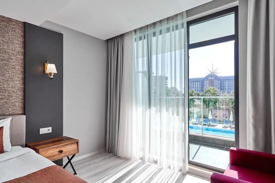 Lavia Hotels Lara