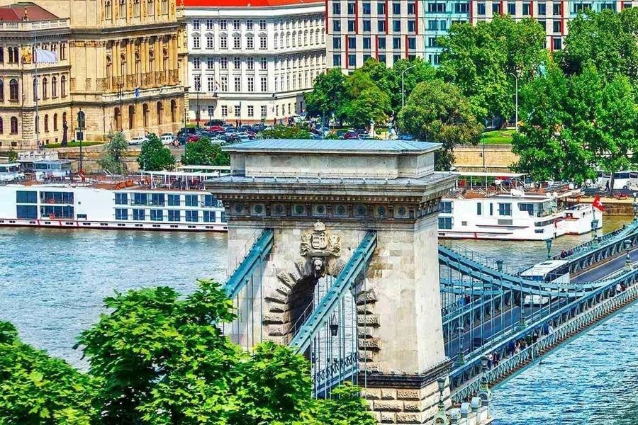 Kuzey Almanya İncileri Hamburg & Berlin Turu Kurban Bayramı Özel Türk Havayolları ile 4 Gece 5 Gün