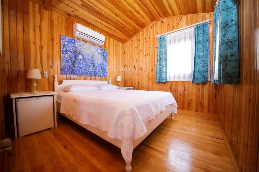 Bal Badem Bungalov