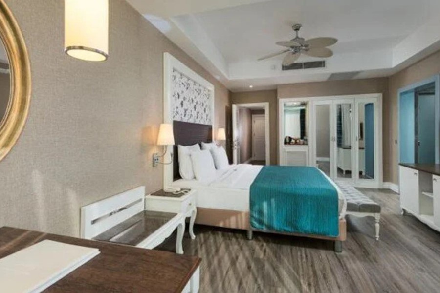 Rubi Platinum Spa Resort & Suites