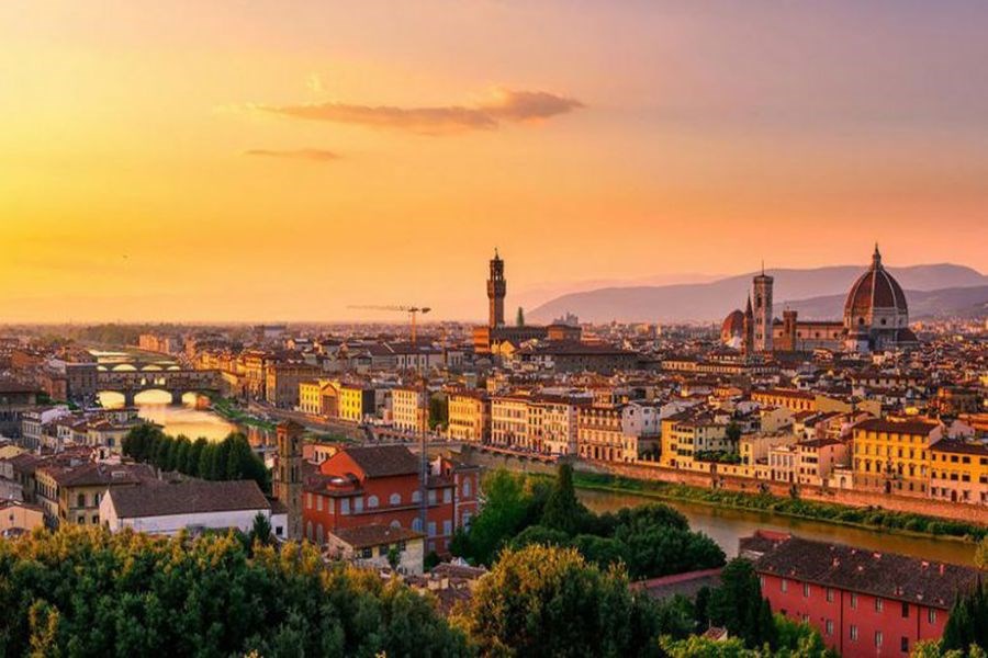 Ramazan Bayramı Özel Floransa Roma Turu Türk Havayolları ile 4 Gece 5 Gün (FCO-BLQ) RD001