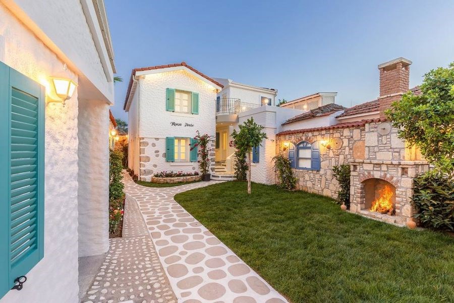Monza House Butik Otel 