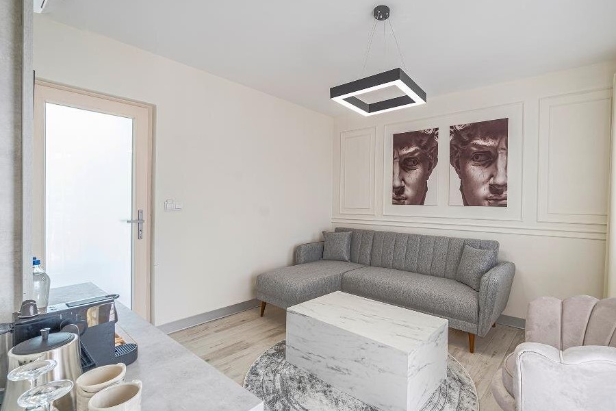 Elementa Boutique Hotel