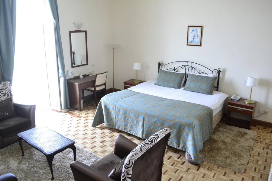 Dome Hotel