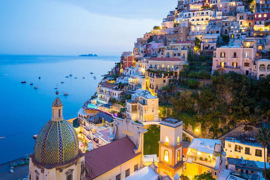 Elegant Napoli & Amalfi Kıyıları Türk Havayolları ile 4 Gece (NAP-NAP) FL001