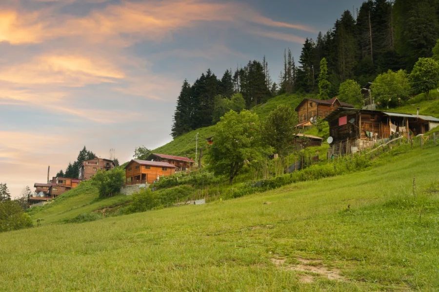 Karadeniz Yaylalar Ve Batum Turu 5 Gece Otel Konaklamalı Kuşadası Aydın Denizli Çıkışlı Ramazan Bayramı Özel 