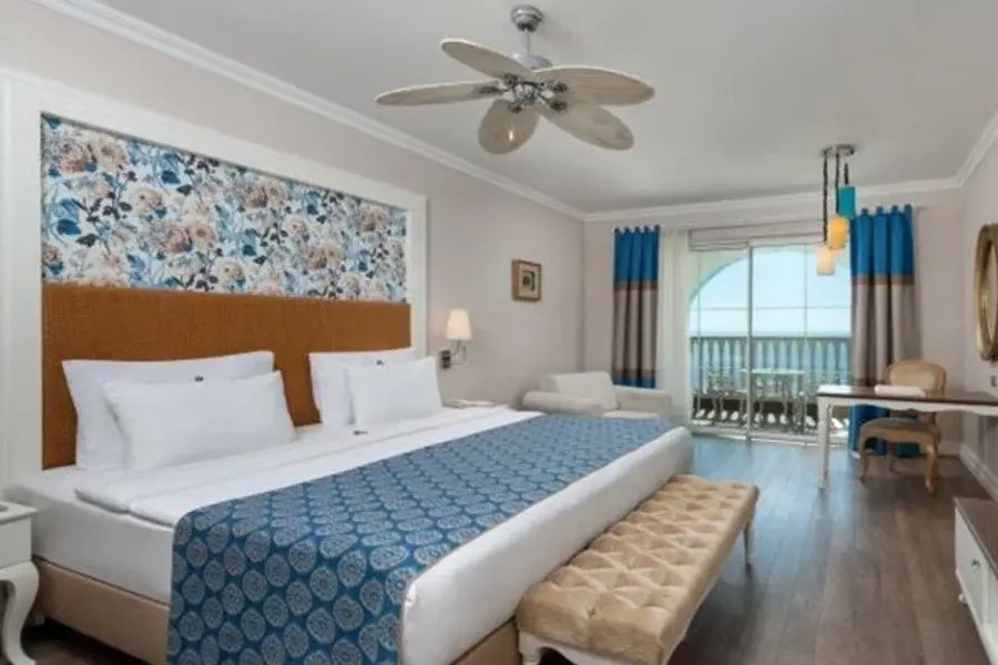 Rubi Platinum Spa Resort & Suites