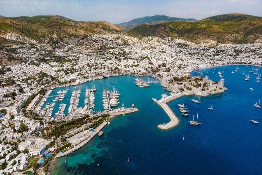 Çeşme Kuşadası Bodrum Didim Turu İstanbul Hareketli