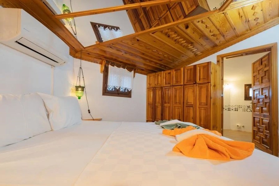 Liya Boutique Hotel Suites