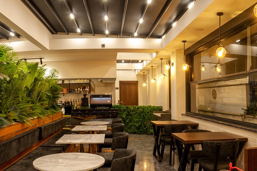 Ana Restaurant