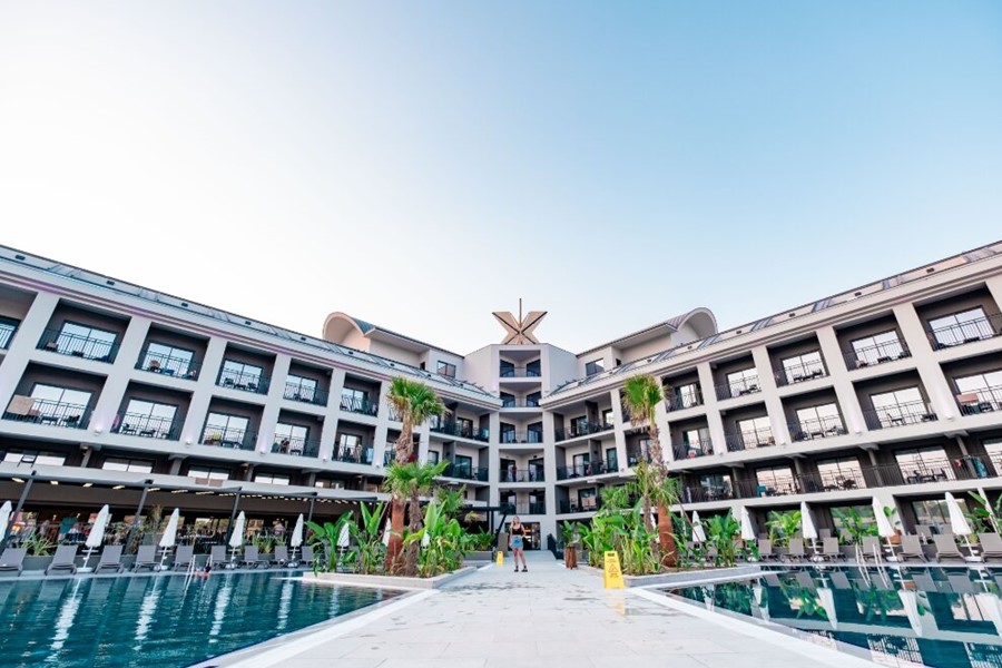 THE X BELEK