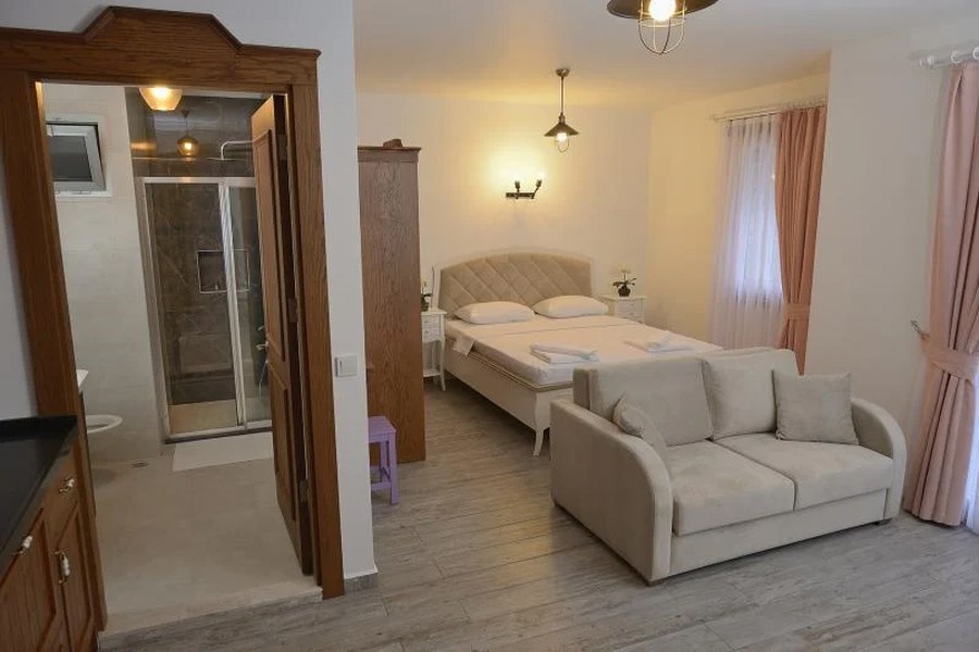 Brothers Çeşme Boutique Hotel