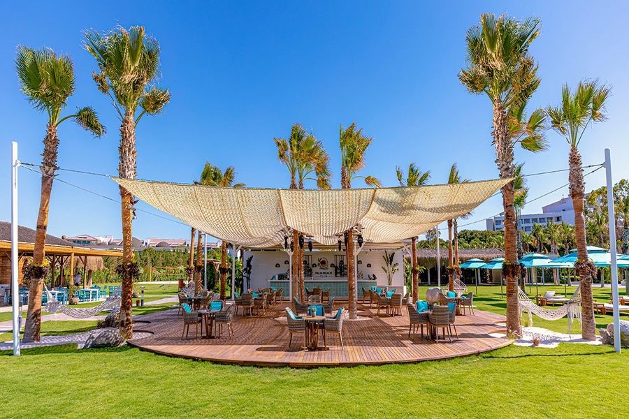 PALM BEACH BAR