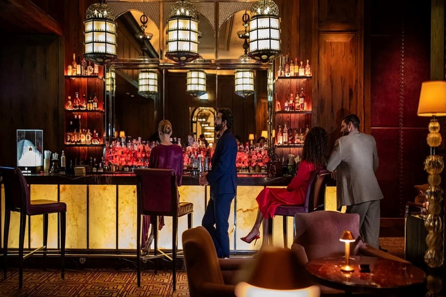 Hendricks Bar