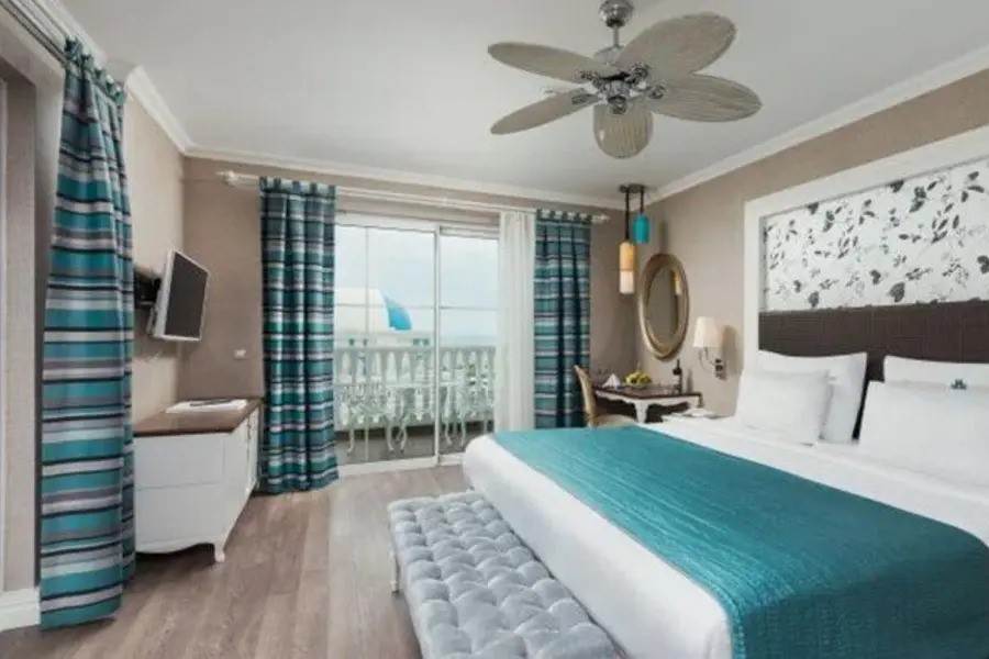 Rubi Platinum Spa Resort & Suites