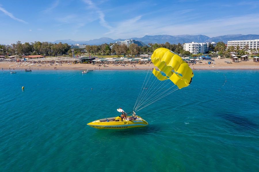 Aska Side Grand Prestige Hotel