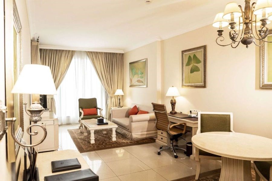 Mercure Dubai Barsha Heights Hotel Suites