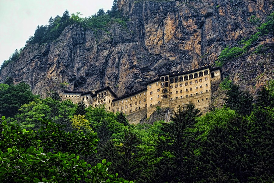  Uçaklı Karadeniz Yaylalar ve Batum Turu THY ile 3 Gece Otel 1 Gece Batum Konaklamalı İstanbul Çıkışlı