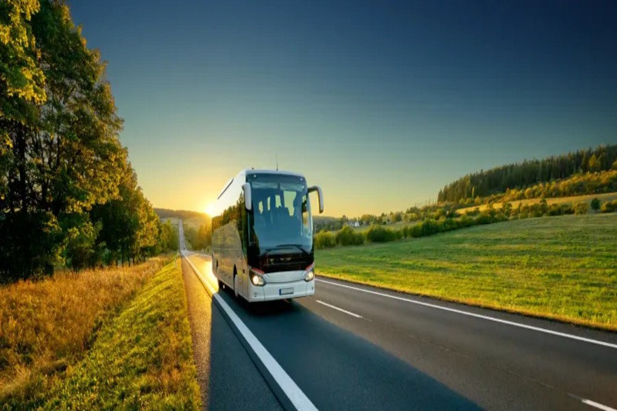 Otobüsle Seyahat Edenlerin Altın Kuralları: Yolculuğunuzu Kolaylaştıracak 5 İpucu