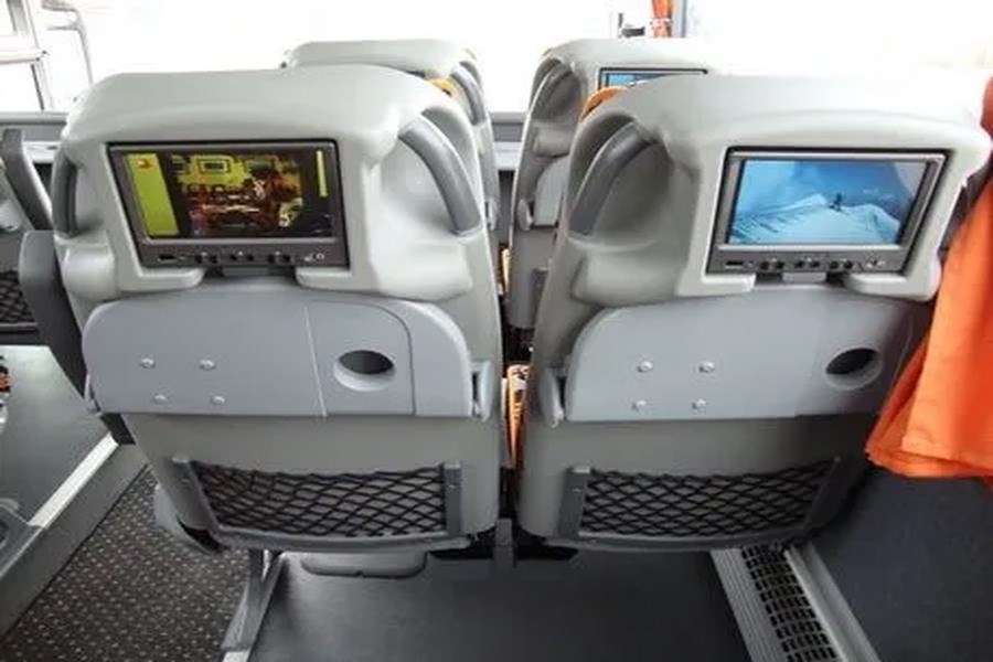 Otobüsle Yolculukta İzleyebileceğiniz En İyi Film ve Dizi Önerileri