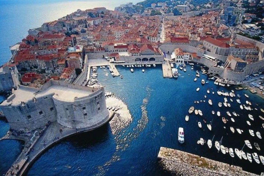 Vizesiz Seyahat ve Yatırım Fırsatı: Kuzey Makedonya Gözde Adres!