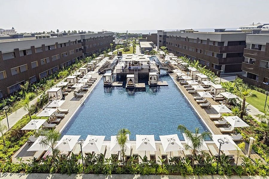 Dertour, Antalya’daki Oteli Aldiana Club Side’nin Süresiz Olarak Kapatılacağını Duyurdu.