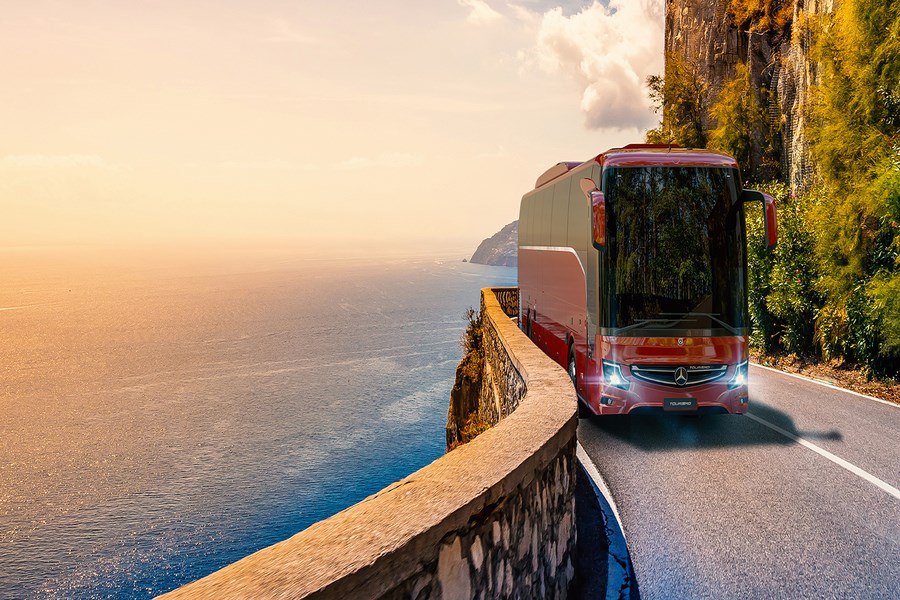 Başkan Gürel, Yalova Şehirlerarası Otobüs Terminali’ni Ziyaret Etti