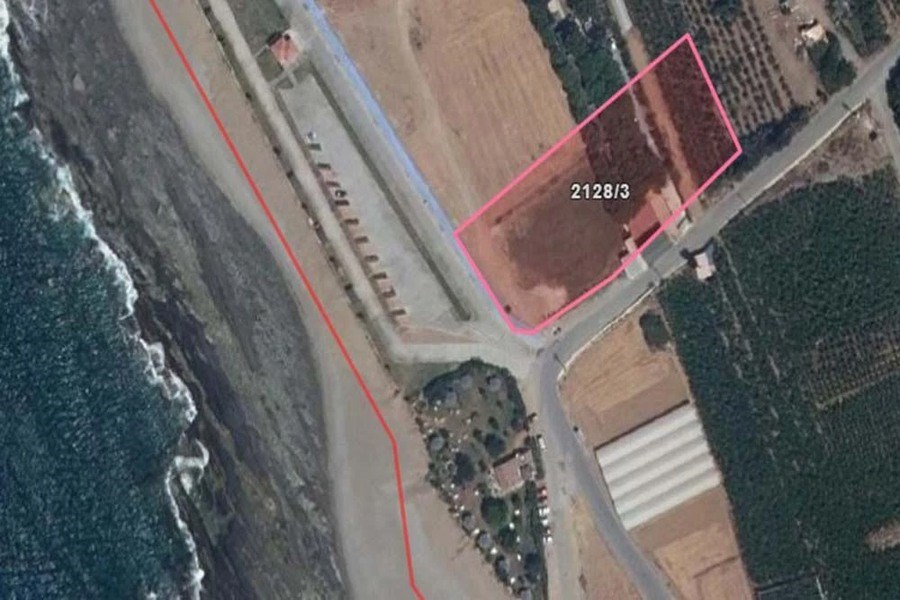 Antalyada Denize Sıfır Konumda Bulunan Bir Araziye 400 Milyon TL Yatırım ile Otel İnşa Edilecek