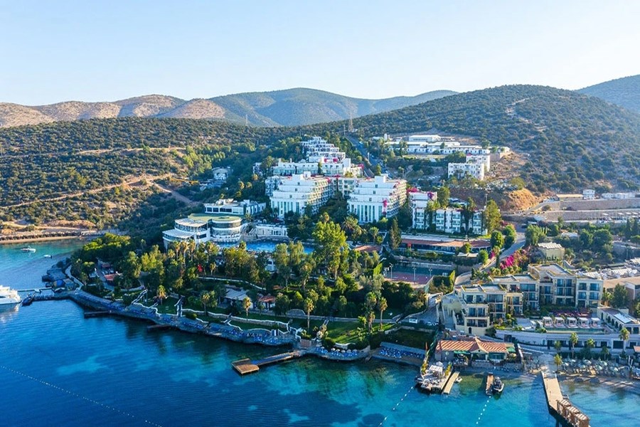 Bodrum Holiday Resort & SPA yaz sezonunda misafirlerini bekliyor