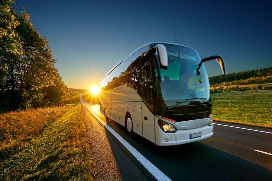 Otobüsle Seyahat Edenlerin Karşılaştığı Zorluklar ve Çözüm Yolları