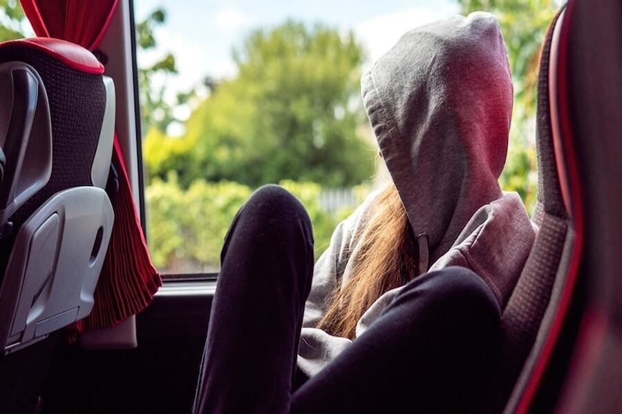 Otobüs Yolculuğunda Müzik Keyfi: Seyahat Asistanım